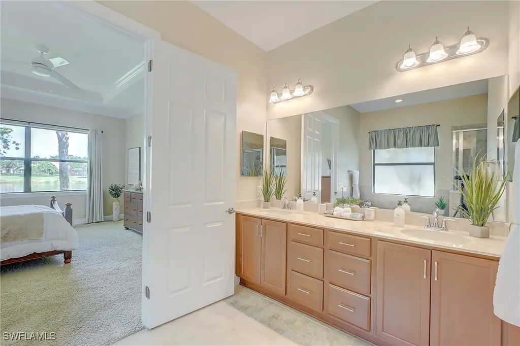 12490 Kentwood Avenue Fort Myers FL 33913