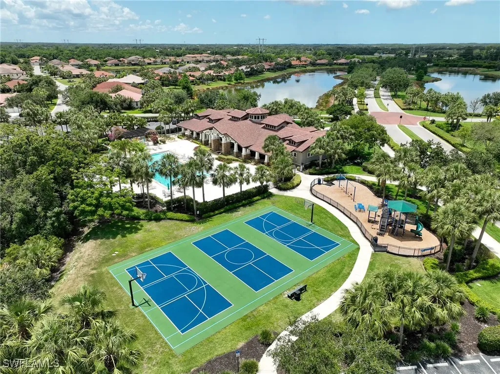12490 Kentwood Avenue Fort Myers FL 33913