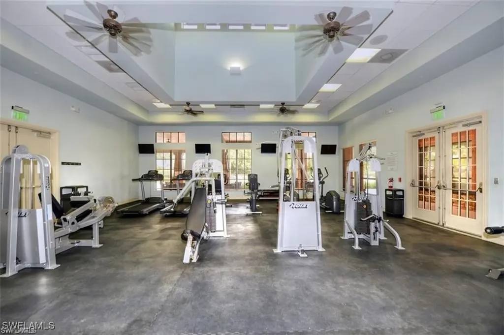 12490 Kentwood Avenue Fort Myers FL 33913