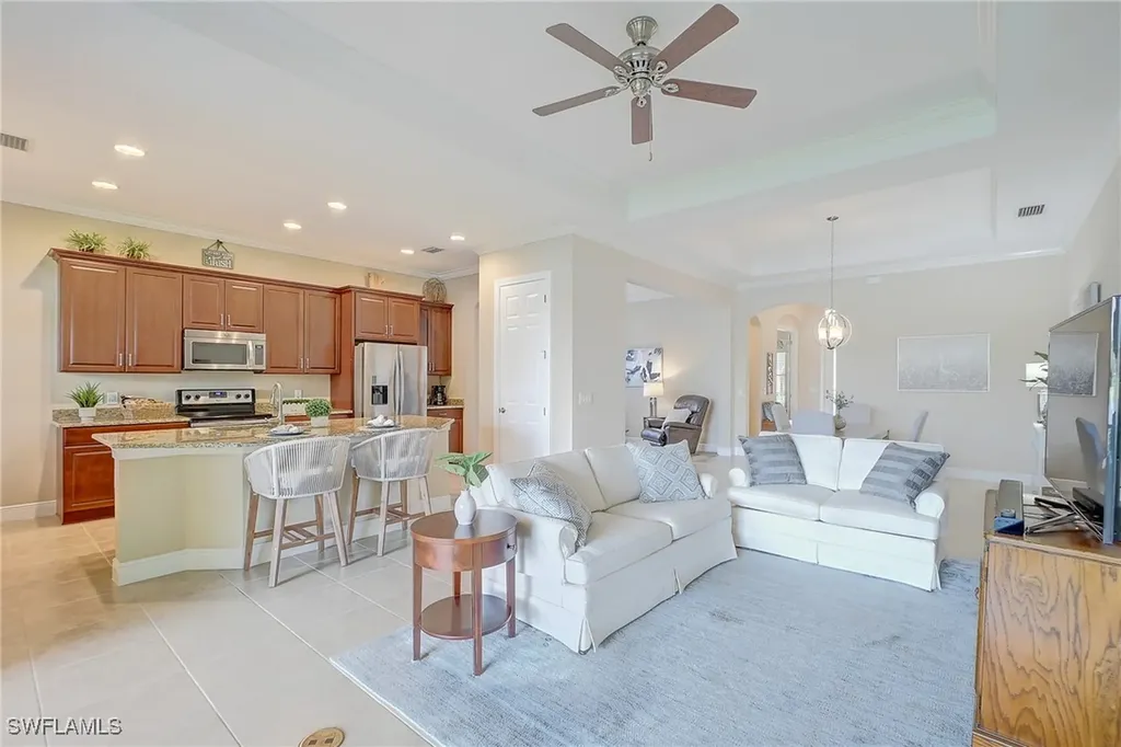 12490 Kentwood Avenue Fort Myers FL 33913