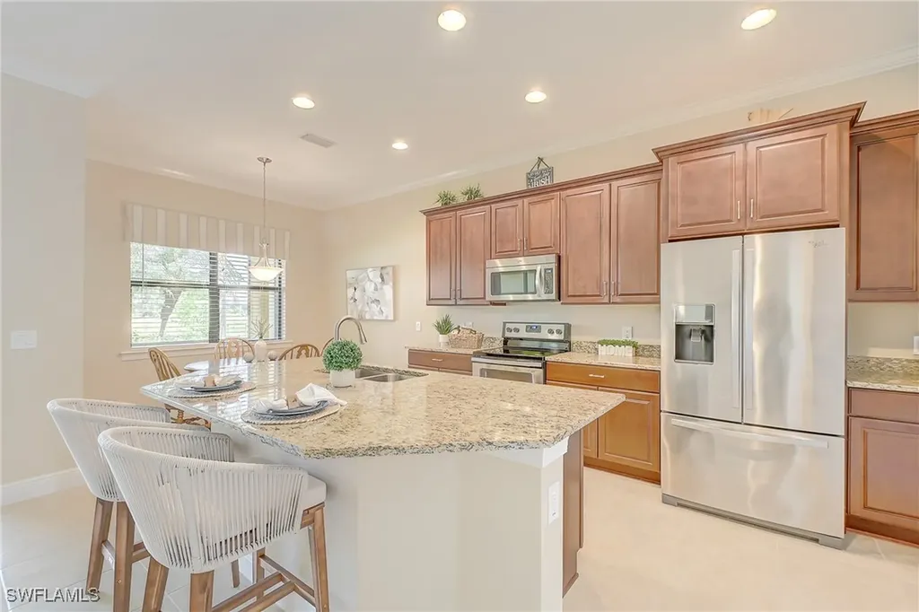 12490 Kentwood Avenue Fort Myers FL 33913
