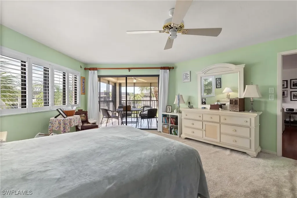 6979 Winkler Road Fort Myers FL 33919