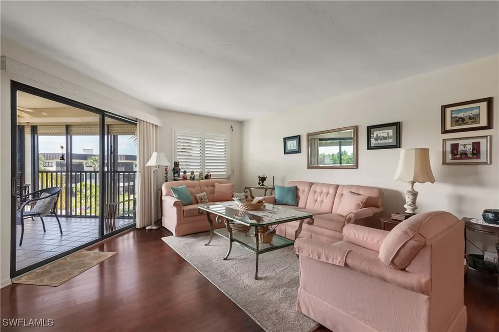 6979 Winkler Road Fort Myers FL 33919