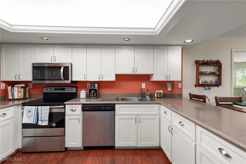 6979 Winkler Road Fort Myers FL 33919