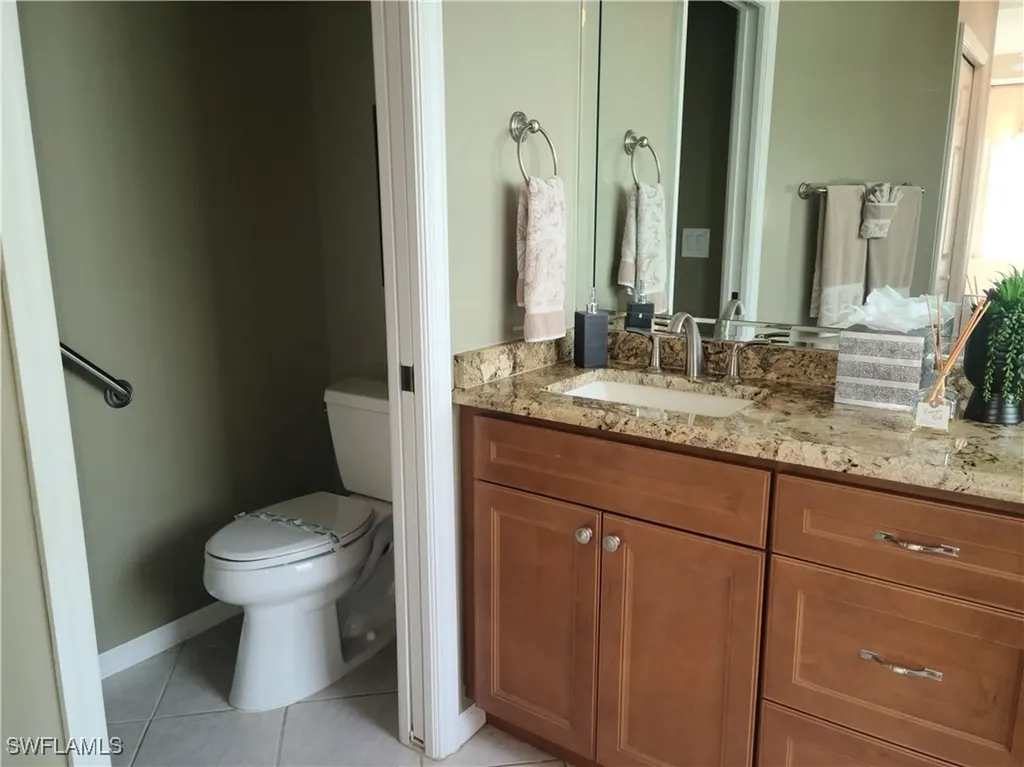 2255 Harmony Lane Naples FL 34109
