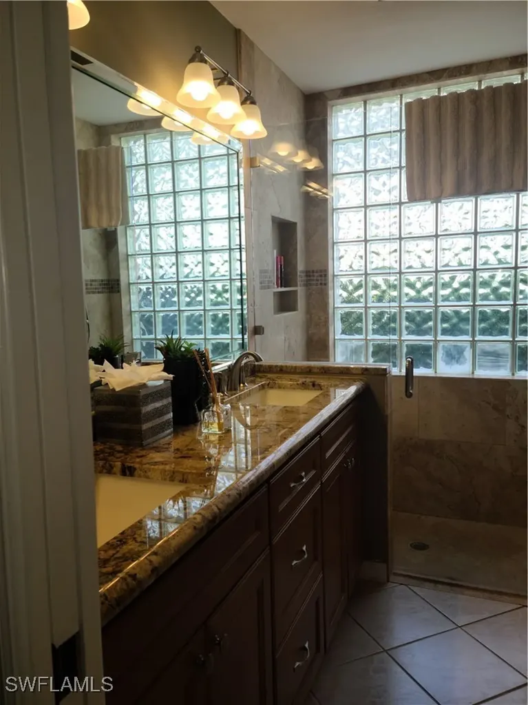 2255 Harmony Lane Naples FL 34109