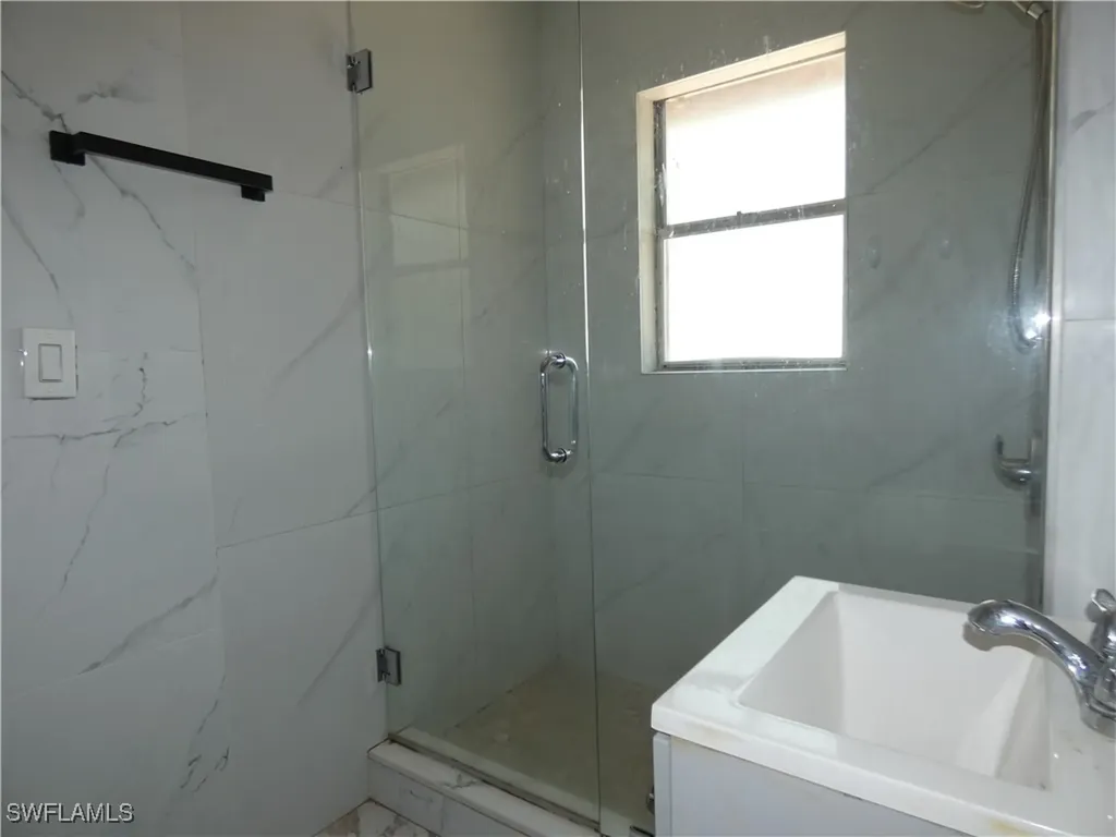 3817 Pearl Street Fort Myers FL 33916