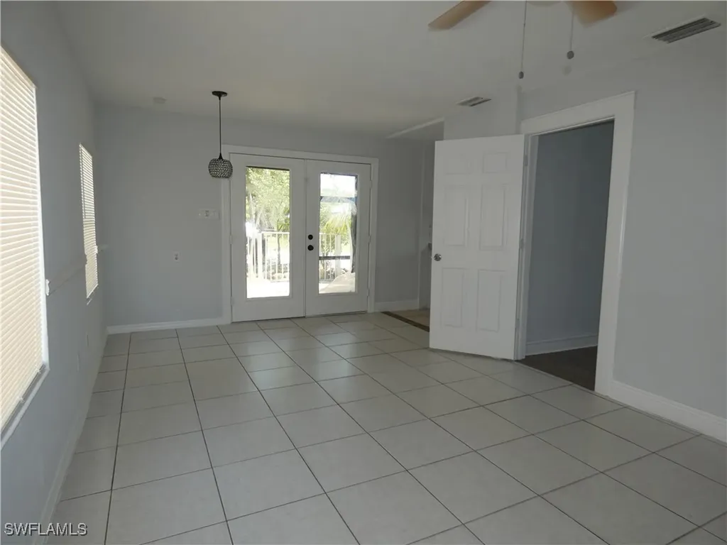 3817 Pearl Street Fort Myers FL 33916