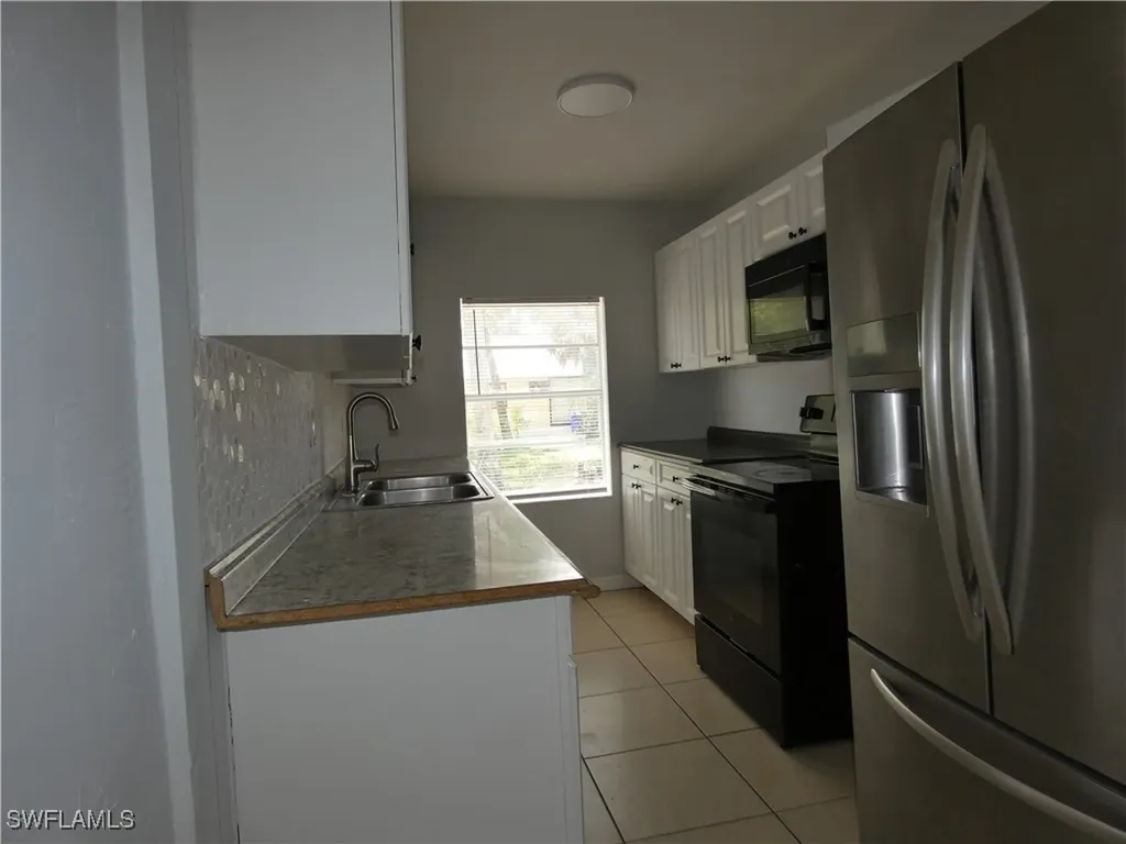 3817 Pearl Street Fort Myers FL 33916