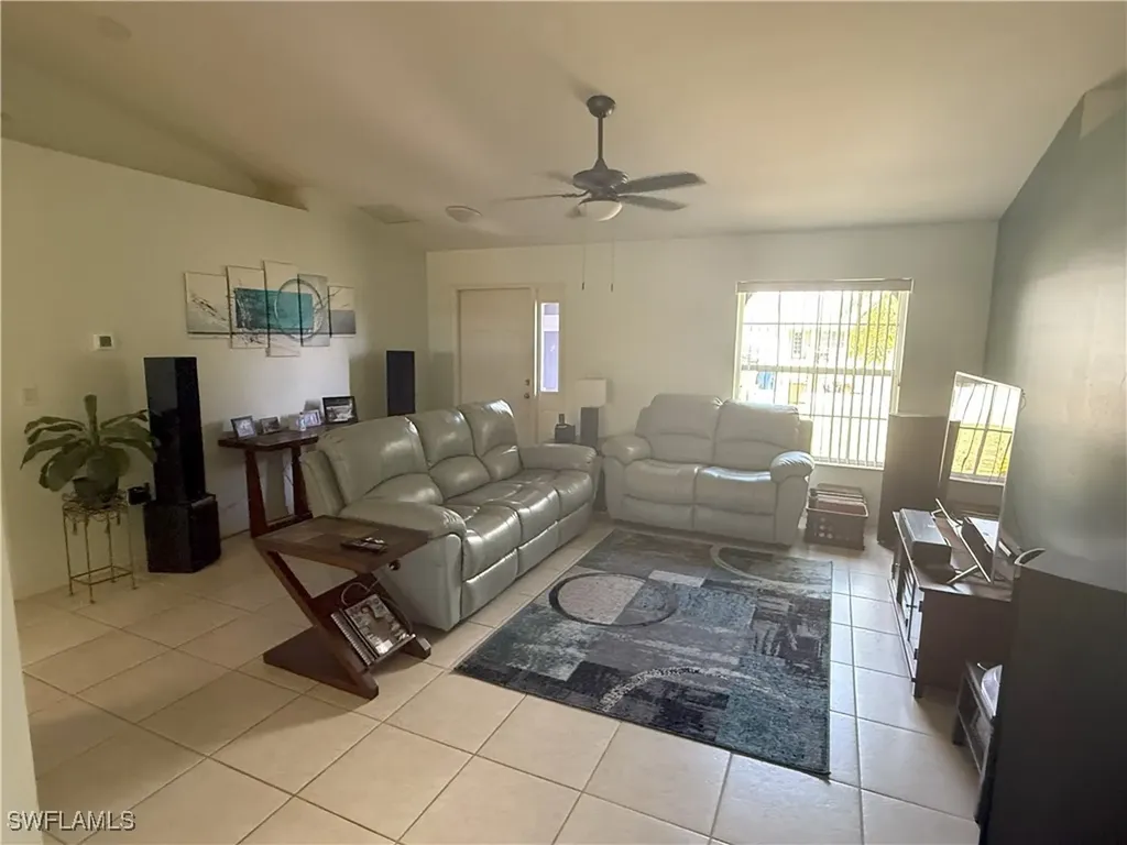 4109 11th Street SW Lehigh Acres FL 33976
