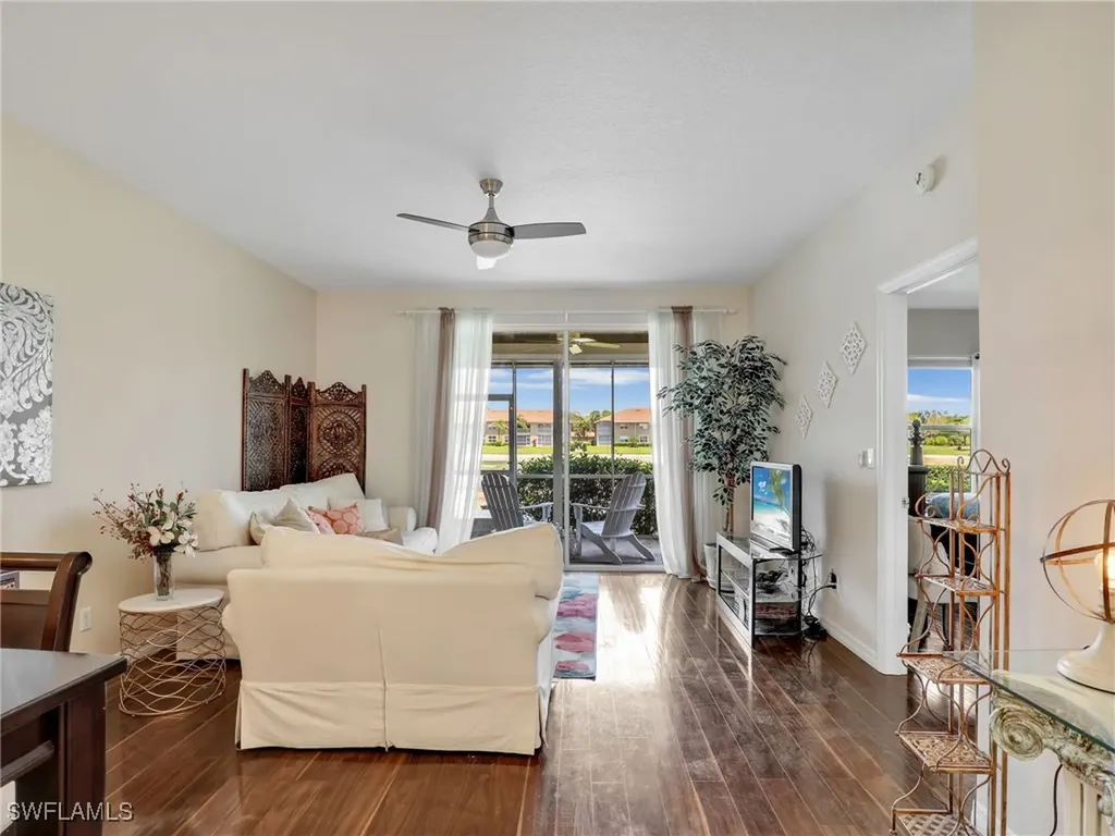 6670 Huntington Lakes Circle Naples FL 34119