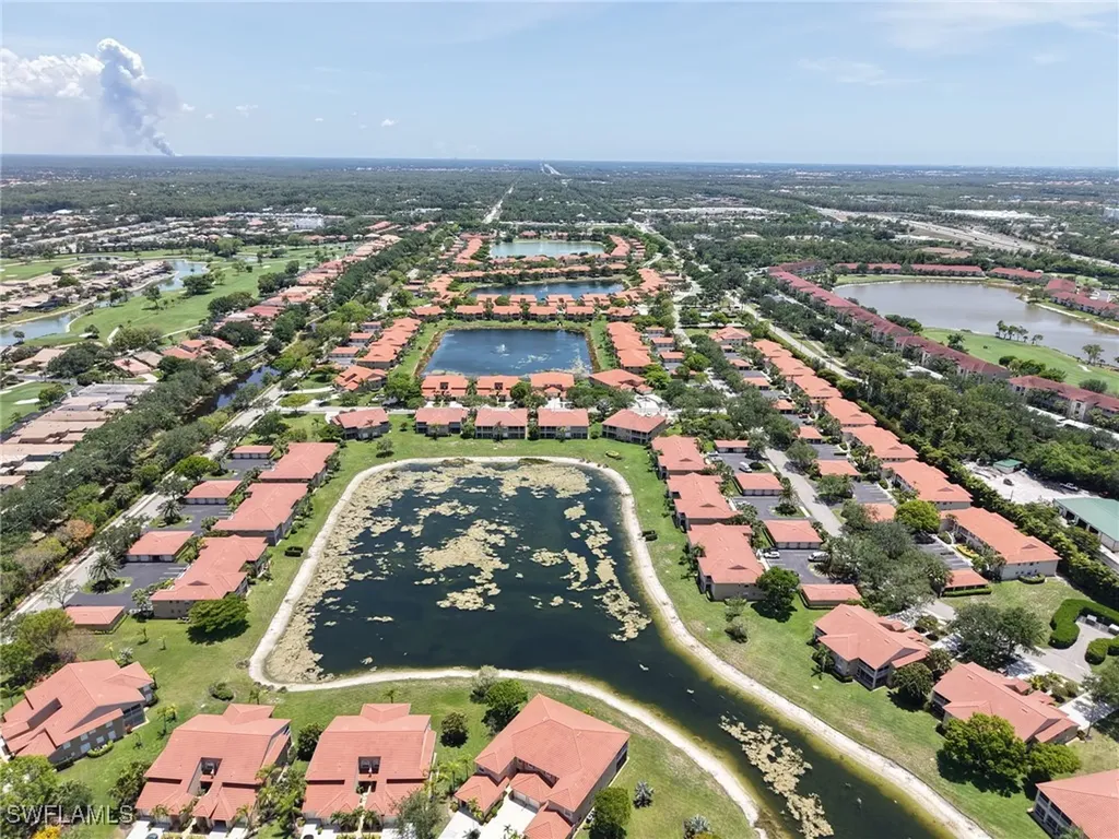 6670 Huntington Lakes Circle Naples FL 34119