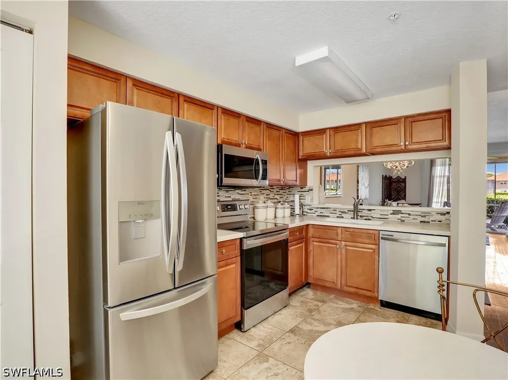 6670 Huntington Lakes Circle Naples FL 34119