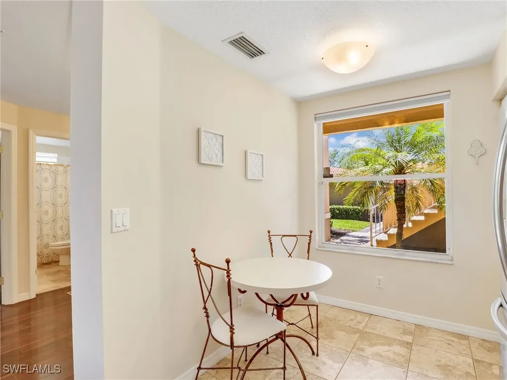 6670 Huntington Lakes Circle Naples FL 34119