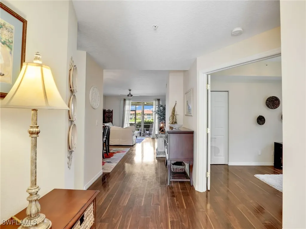 6670 Huntington Lakes Circle Naples FL 34119