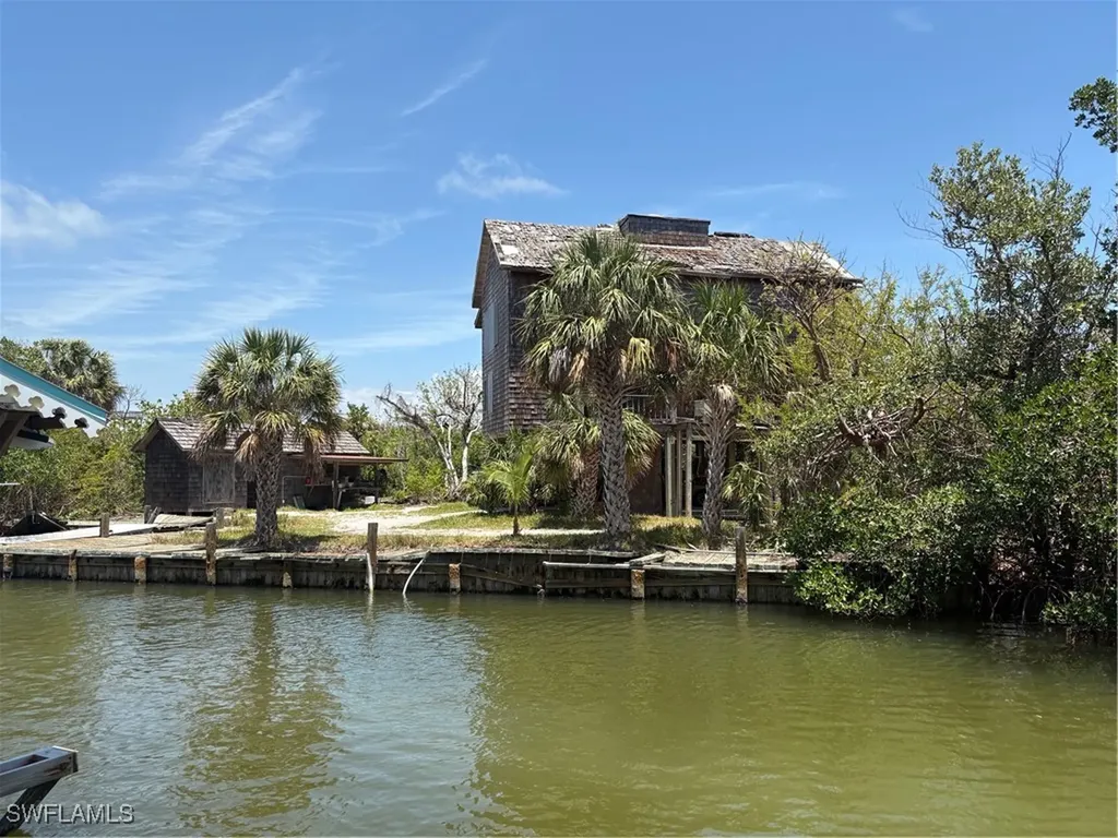 310 Pieces Of Eight Captiva FL 33924