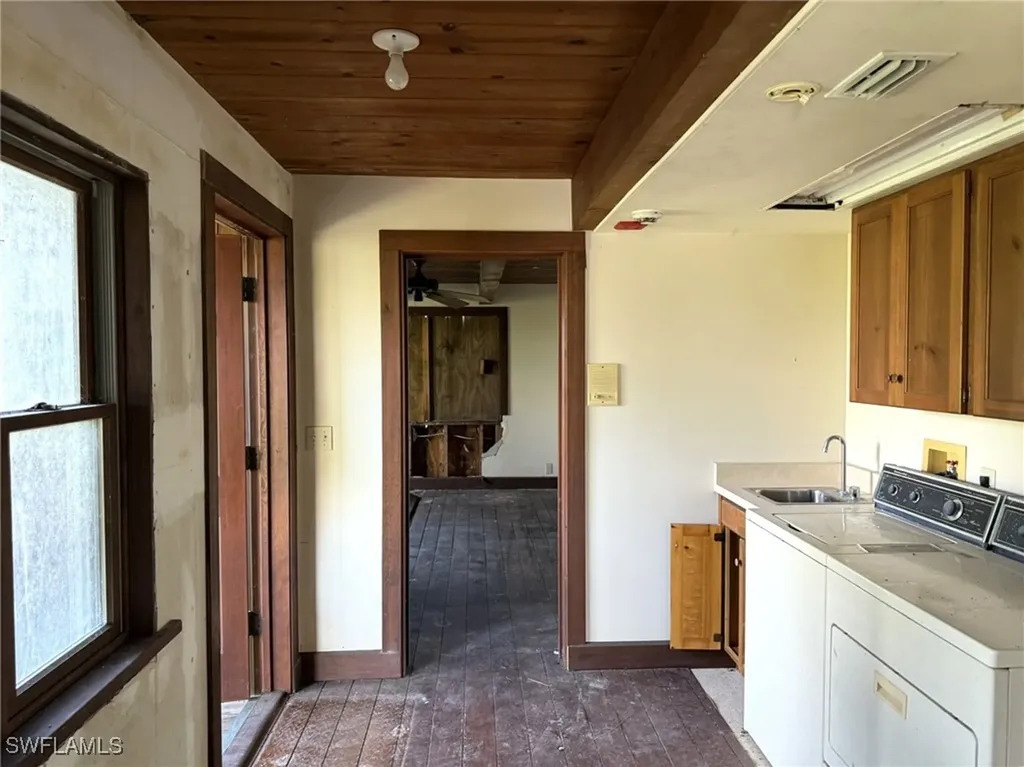 310 Pieces Of Eight Captiva FL 33924