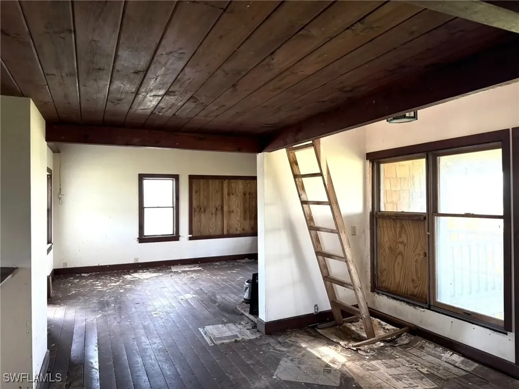 310 Pieces Of Eight Captiva FL 33924