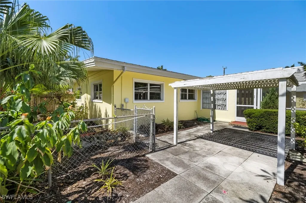 1331 Almeria Avenue Fort Myers FL 33901