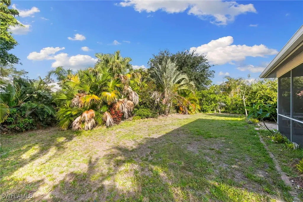 25731 Old Gaslight Drive Bonita Springs FL 34135