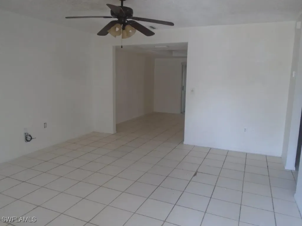 1120 SE 6th Avenue Cape Coral FL 33990