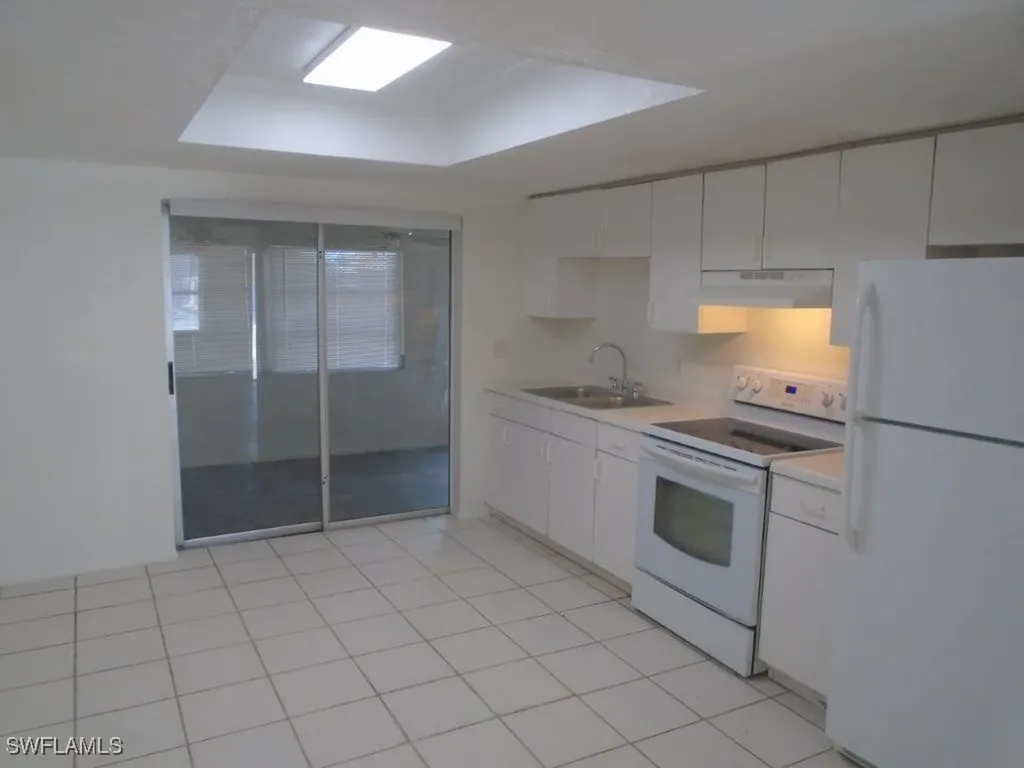 1120 SE 6th Avenue Cape Coral FL 33990