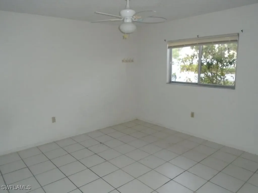 1120 SE 6th Avenue Cape Coral FL 33990