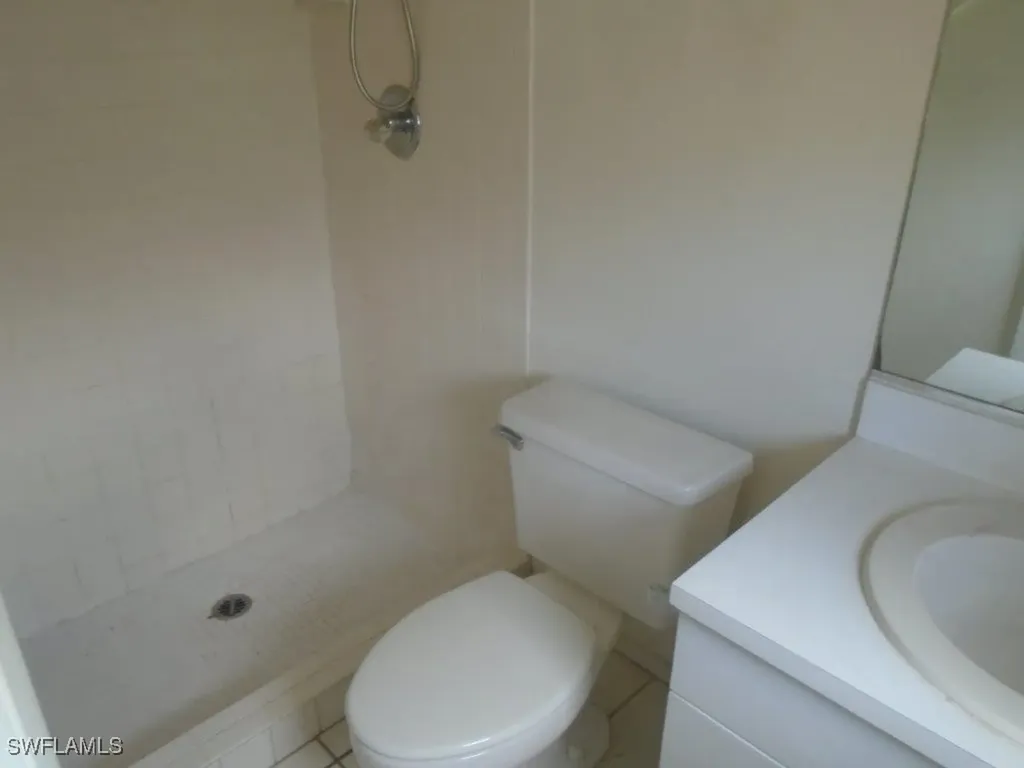 1120 SE 6th Avenue Cape Coral FL 33990