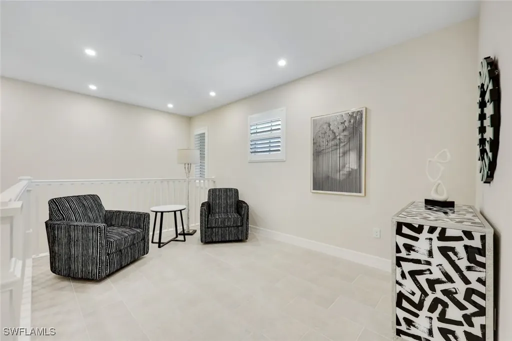 303 Indies Drive W Naples FL 34114