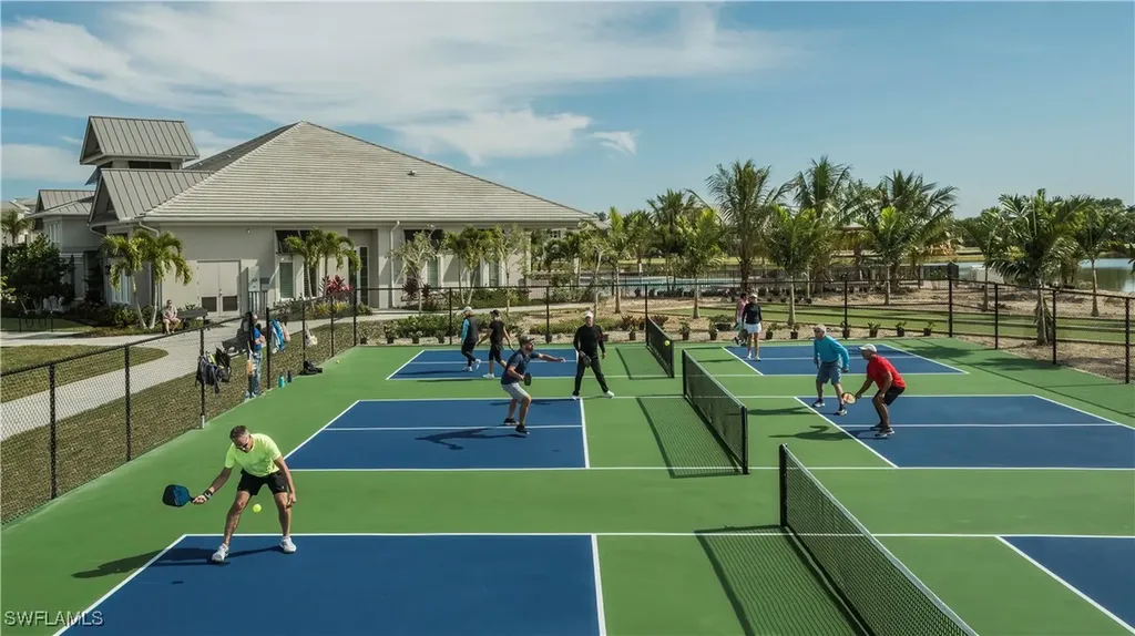 303 Indies Drive W Naples FL 34114