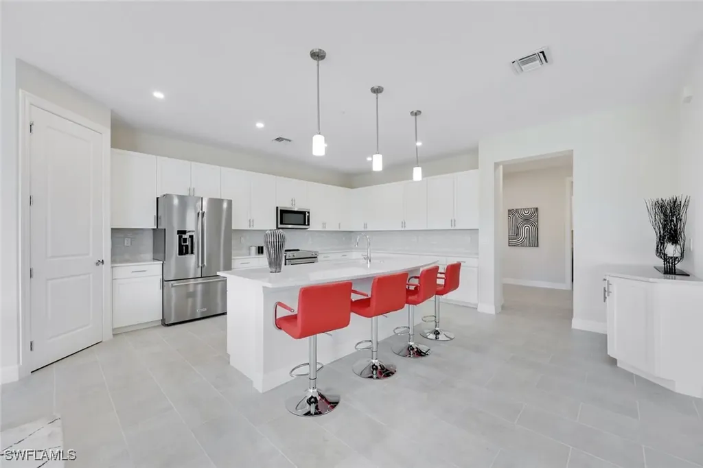 303 Indies Drive W Naples FL 34114