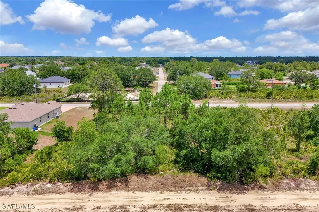 2201 Tena Avenue N Lehigh Acres FL 33971