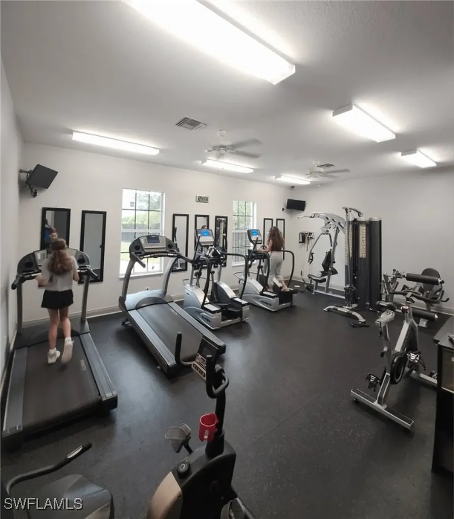 1445 Mariposa Circle Naples FL 34105