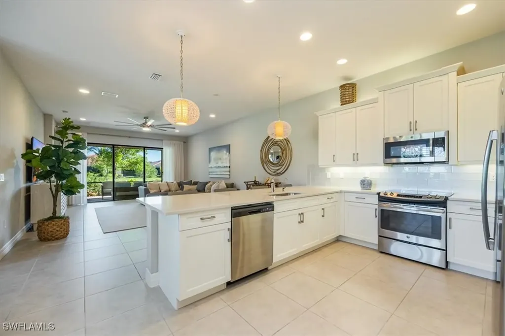 13429 Coronado Drive Naples FL 34109