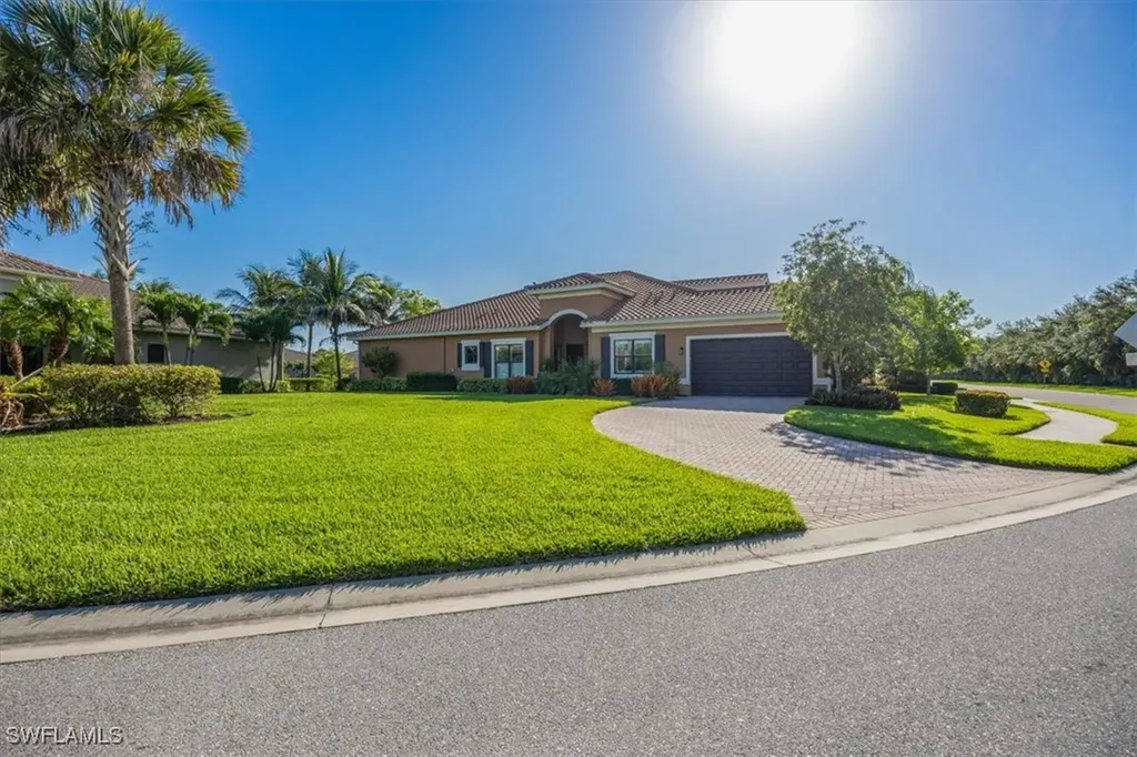 13429 Coronado Drive Naples FL 34109