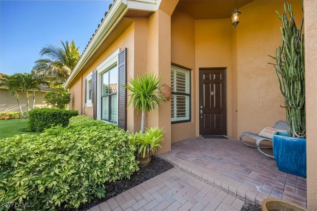 13429 Coronado Drive Naples FL 34109