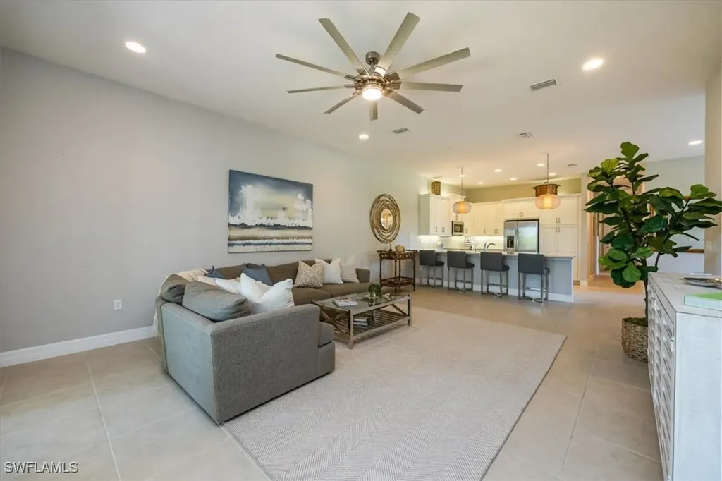 13429 Coronado Drive Naples FL 34109