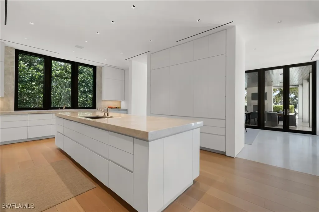 3655 Fort Charles Drive Naples FL 34102