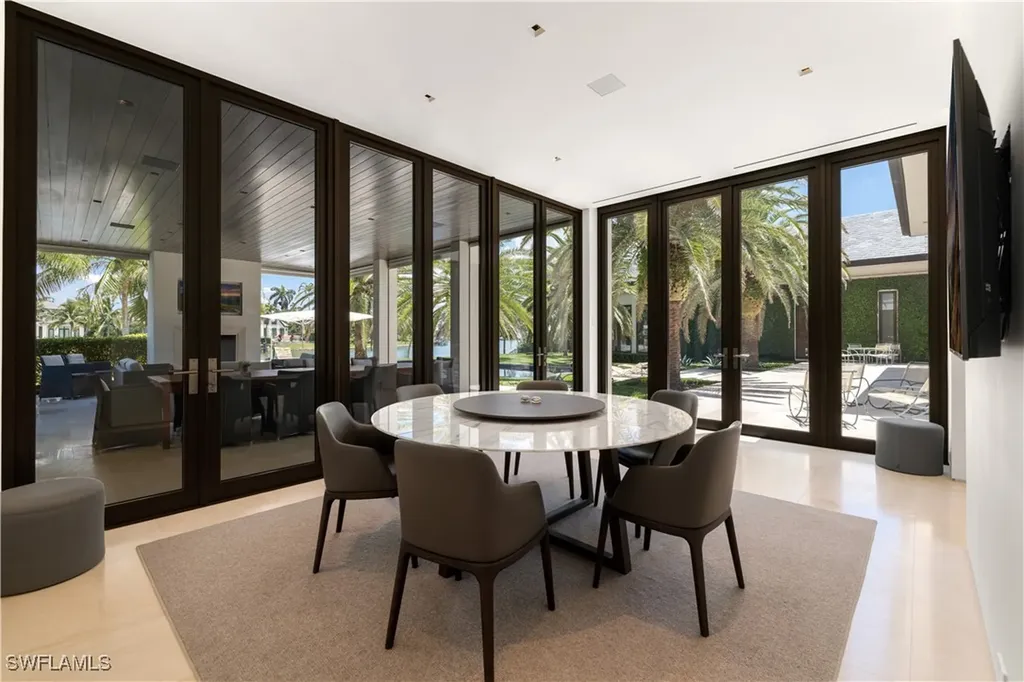 3655 Fort Charles Drive Naples FL 34102