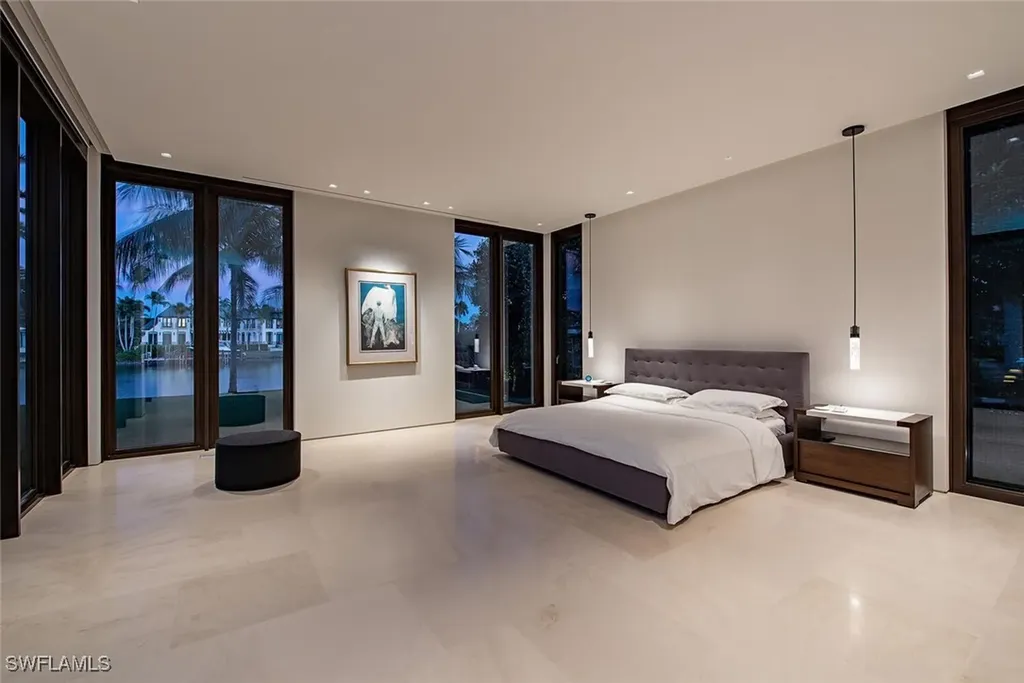 3655 Fort Charles Drive Naples FL 34102