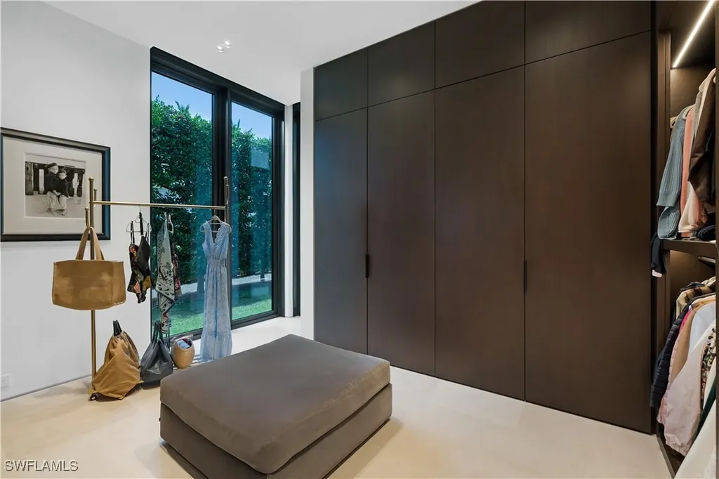 3655 Fort Charles Drive Naples FL 34102