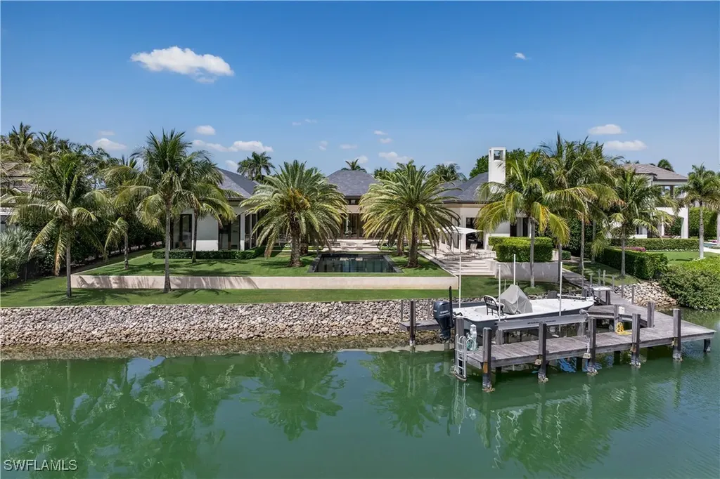 3655 Fort Charles Drive Naples FL 34102