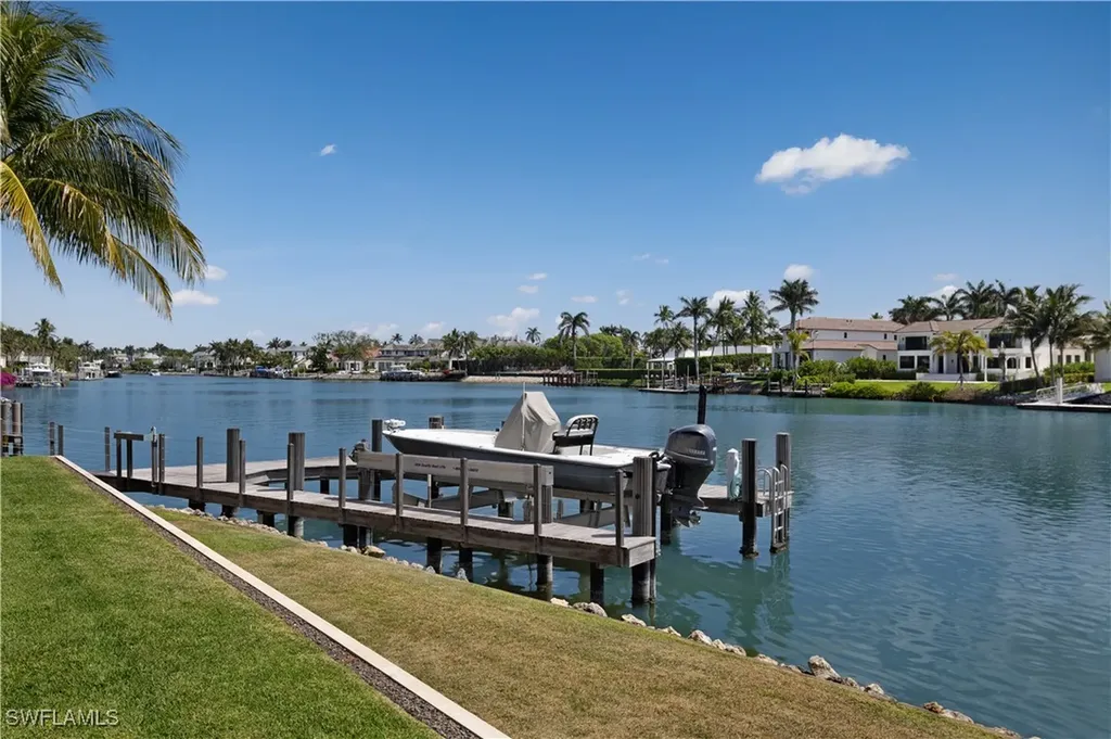 3655 Fort Charles Drive Naples FL 34102