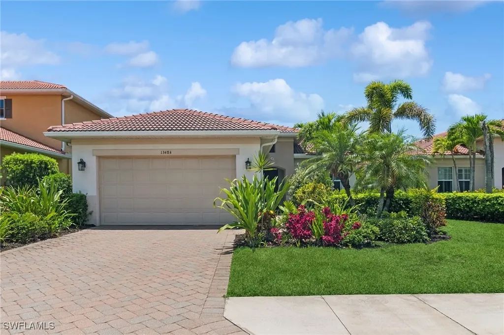 Naples FL, 13484 Cambridge Lane