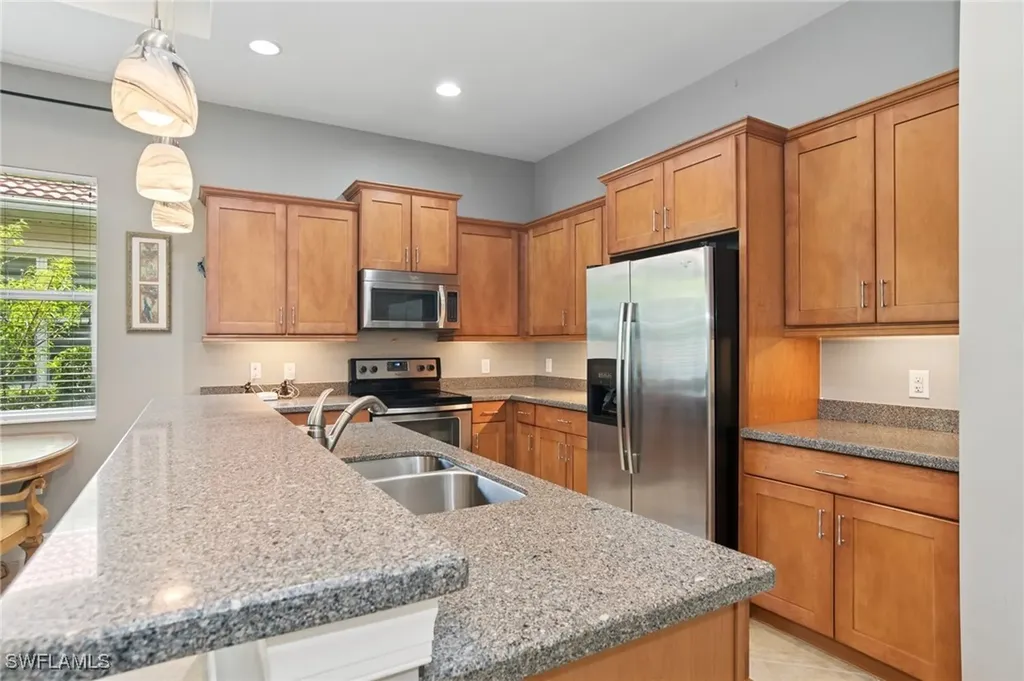 13484 Cambridge Lane Naples FL 34109