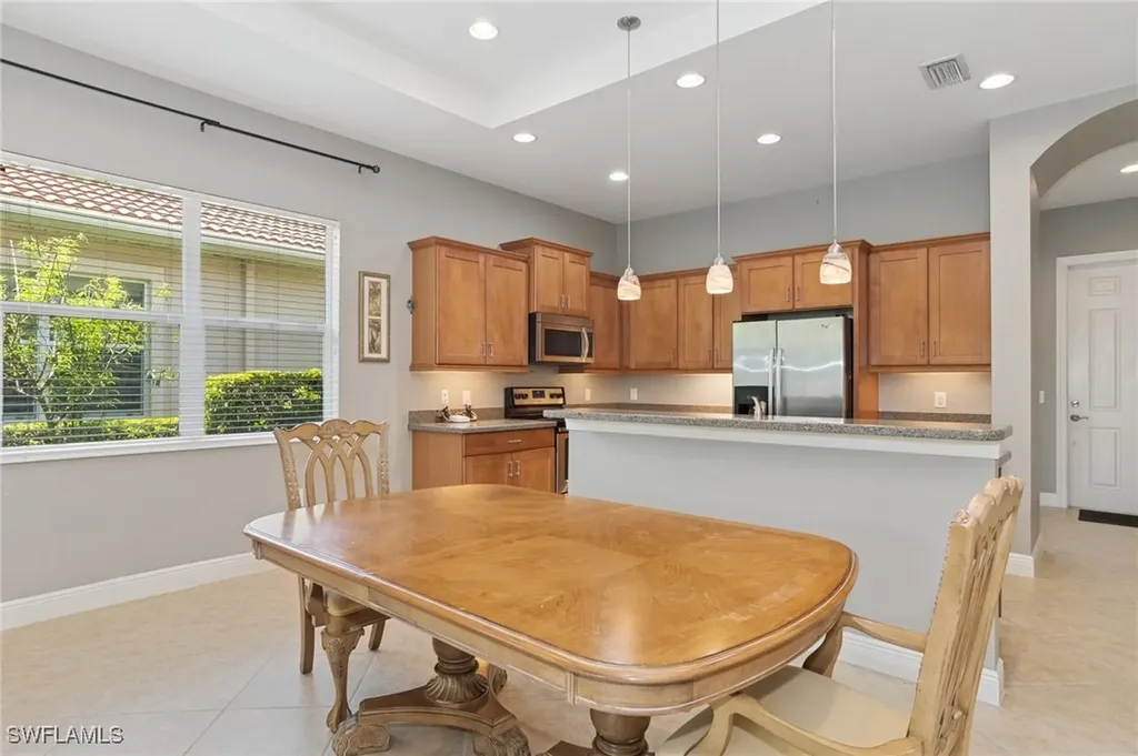 13484 Cambridge Lane Naples FL 34109