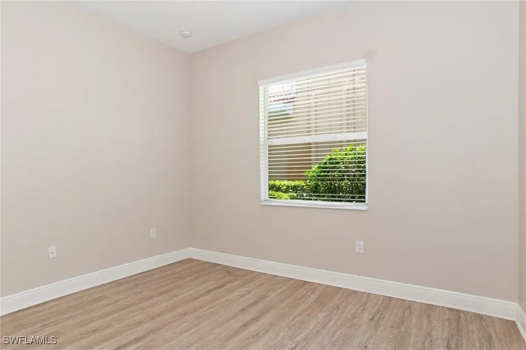 13484 Cambridge Lane Naples FL 34109