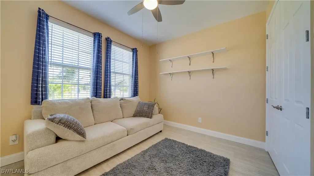 2541 SW 32nd Lane Cape Coral FL 33914