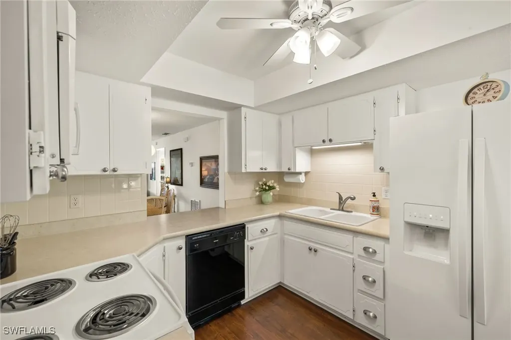 1345 SE 40th Terrace Cape Coral FL 33904