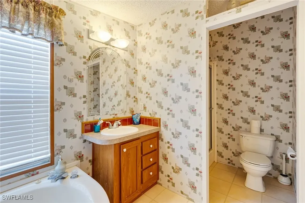 8269 Penny Drive North Fort Myers FL 33917